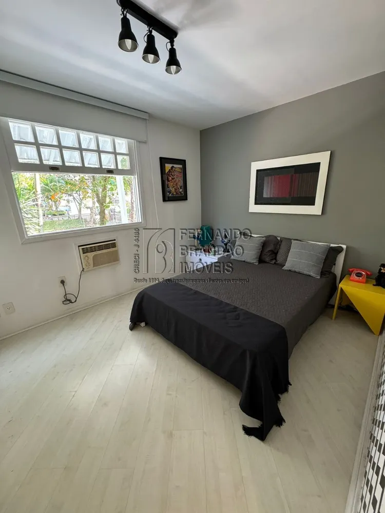 Casa, 4 quartos, 270 m² - Foto 2