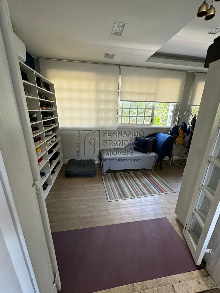 Casa, 4 quartos, 270 m² - Foto 13