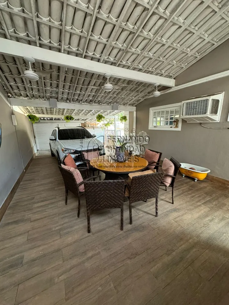 Casa, 4 quartos, 270 m² - Foto 24