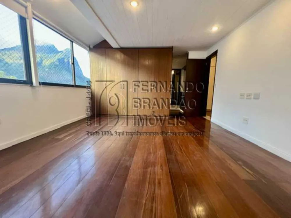 Cobertura, 3 quartos, 302 m² - Foto 17