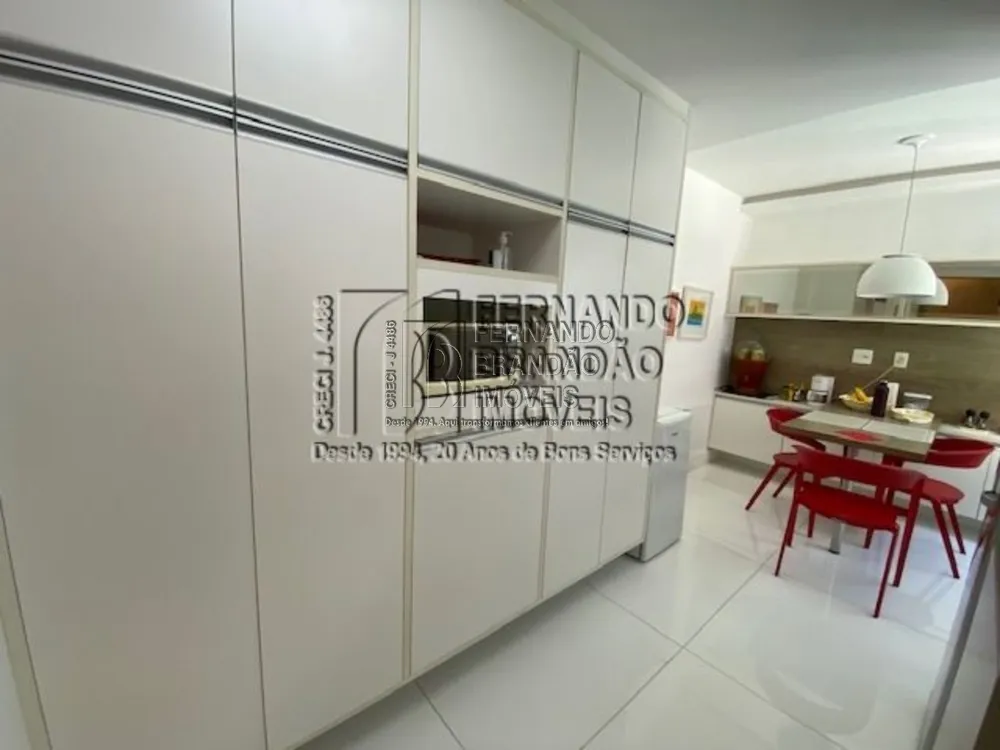 Cobertura, 3 quartos, 220 m² - Foto 2