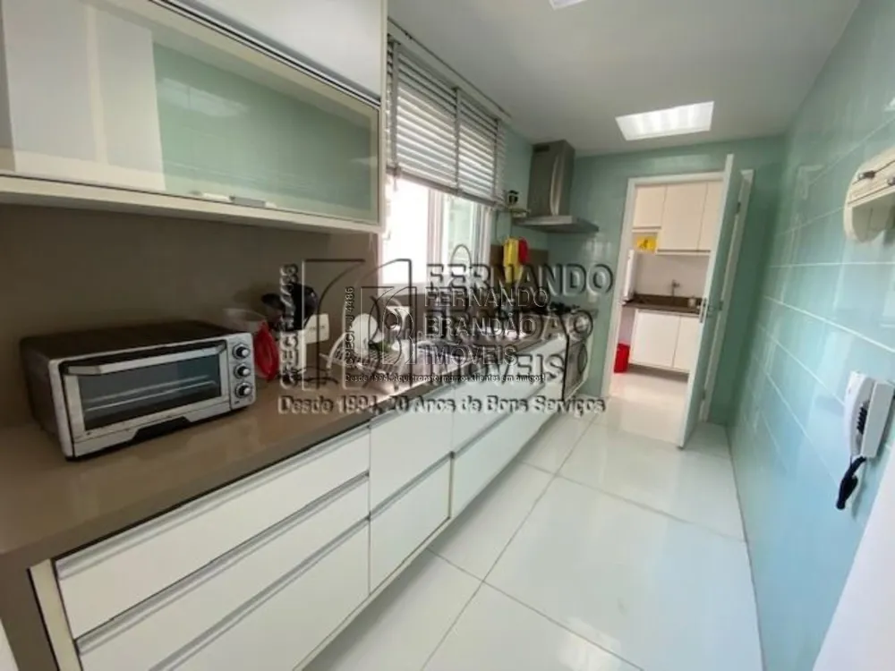 Cobertura, 3 quartos, 220 m² - Foto 3