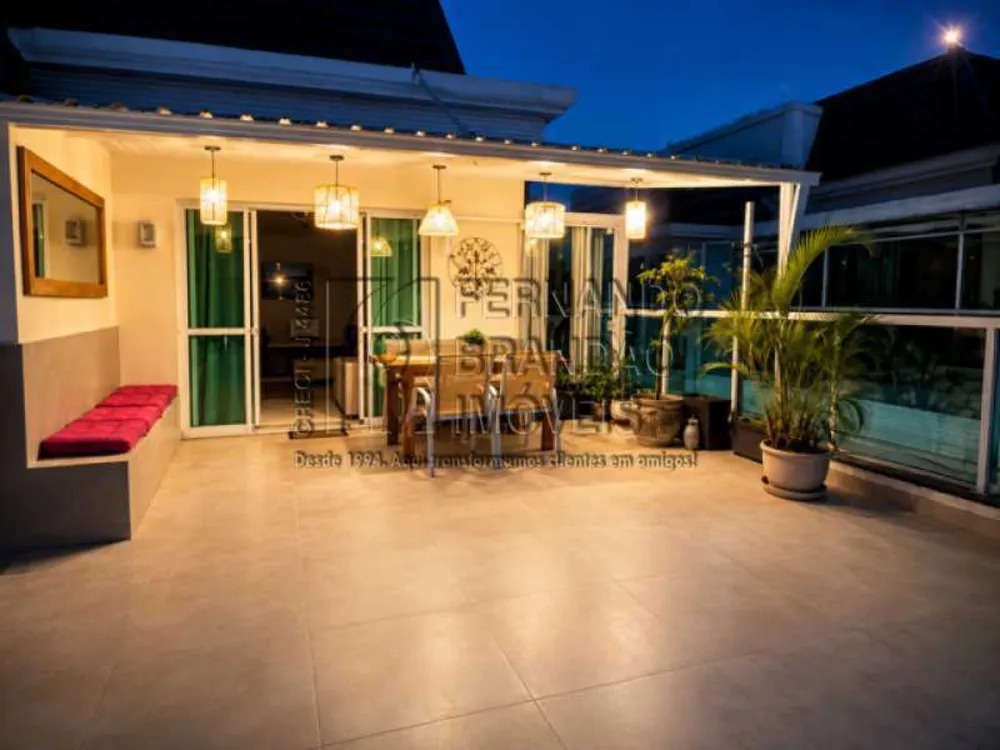 Cobertura, 3 quartos, 203 m² - Foto 5