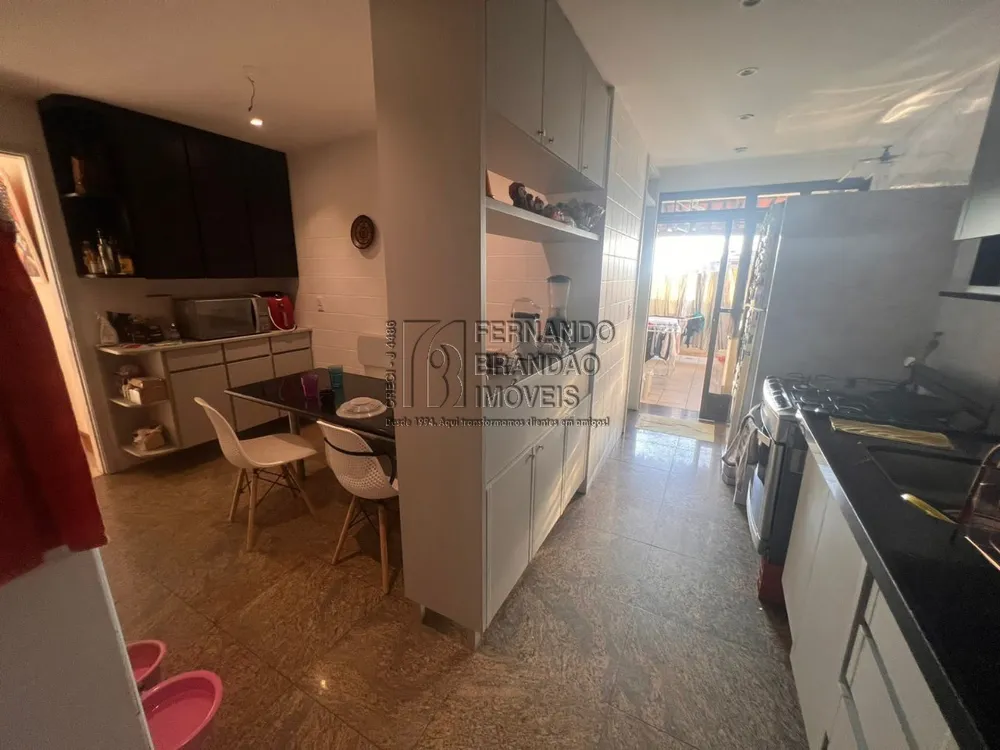 Cobertura, 3 quartos, 210 m² - Foto 11