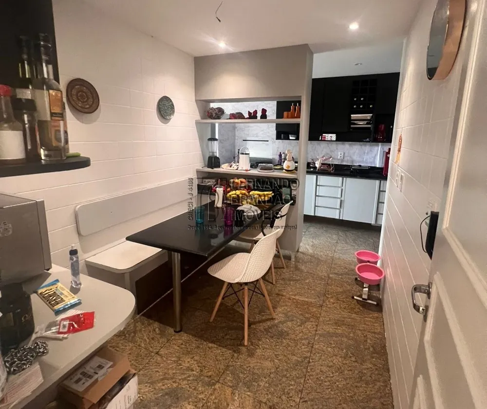 Cobertura, 3 quartos, 210 m² - Foto 12