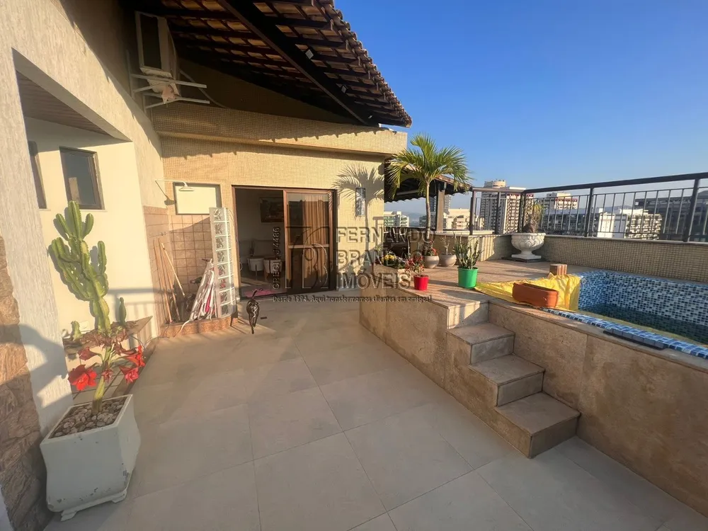 Cobertura, 3 quartos, 210 m² - Foto 3