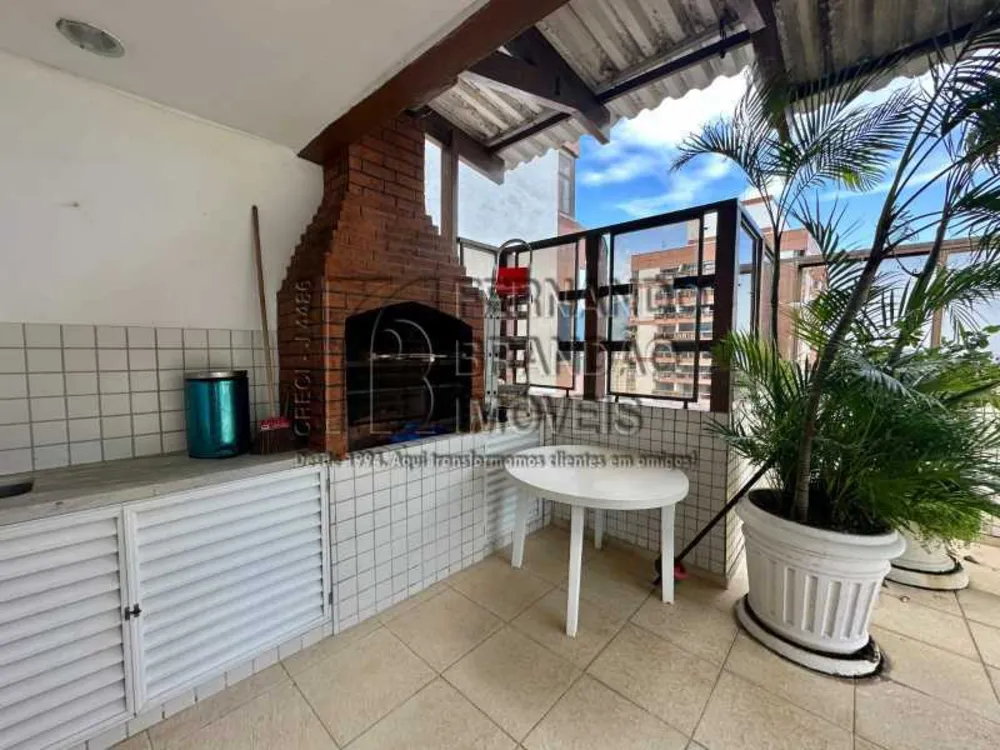 Cobertura, 3 quartos, 226 m² - Foto 4
