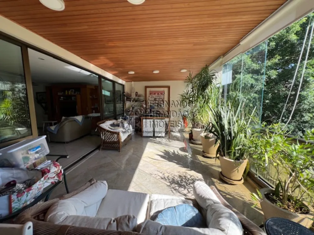 Apartamento, 3 quartos, 180 m² - Foto 1