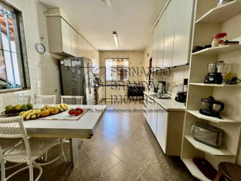 Casa, 4 quartos, 300 m² - Foto 12