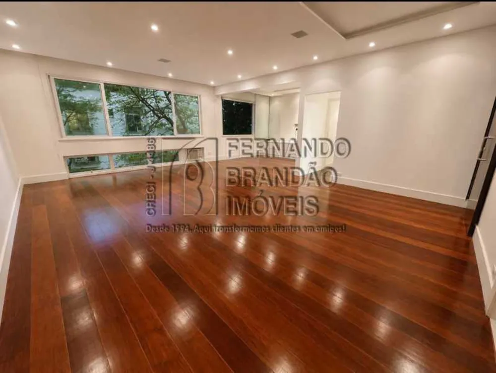 Apartamento, 3 quartos, 155 m² - Foto 1