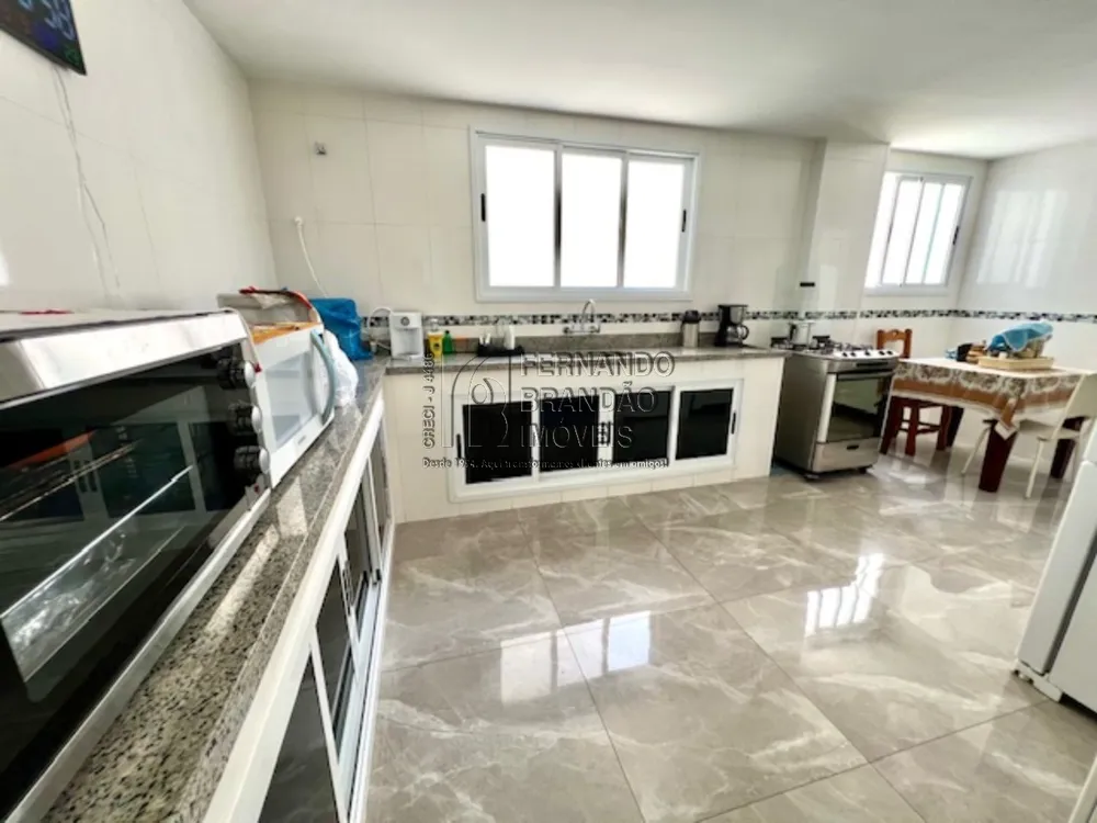 Casa, 5 quartos, 260 m² - Foto 4