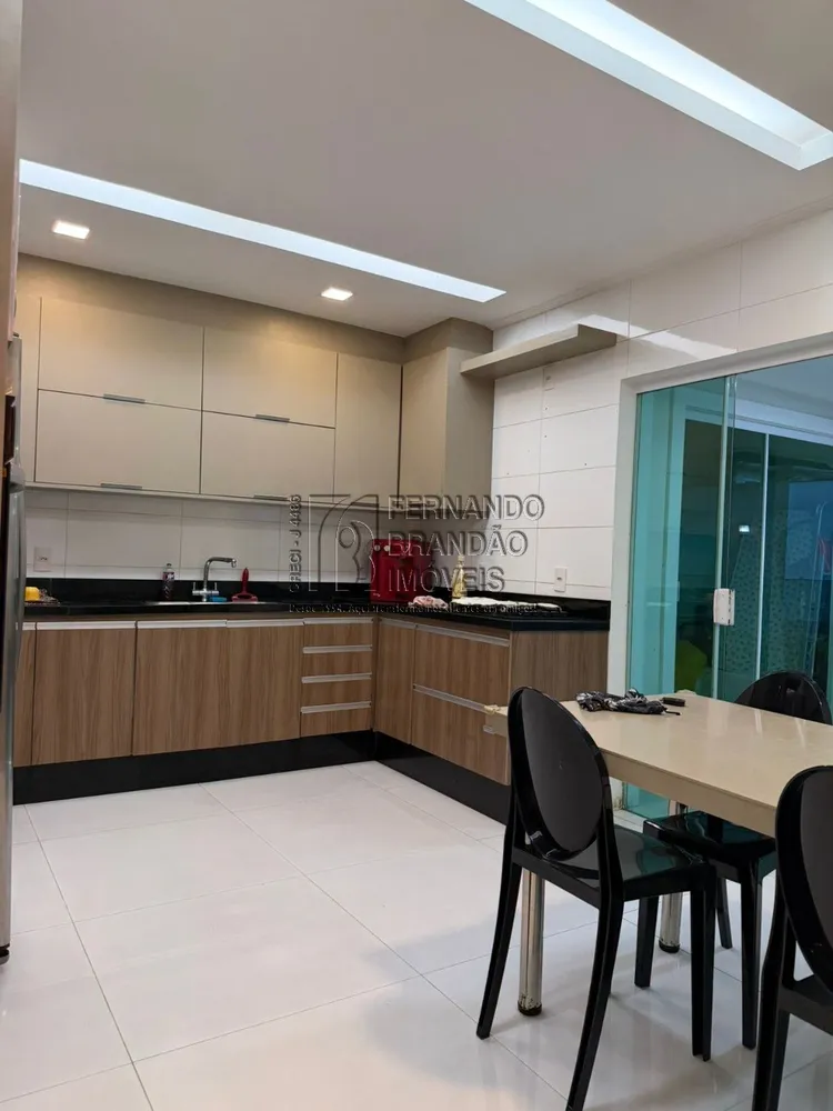 Casa, 3 quartos, 280 m² - Foto 24