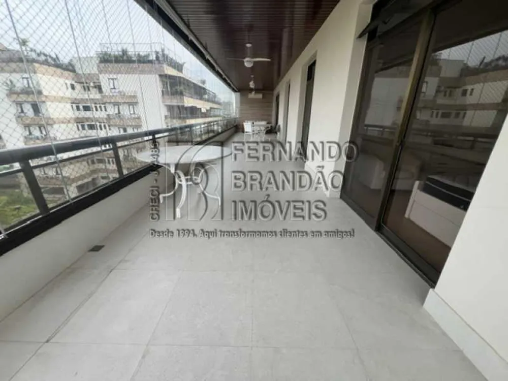 Apartamento, 4 quartos, 227 m² - Foto 1