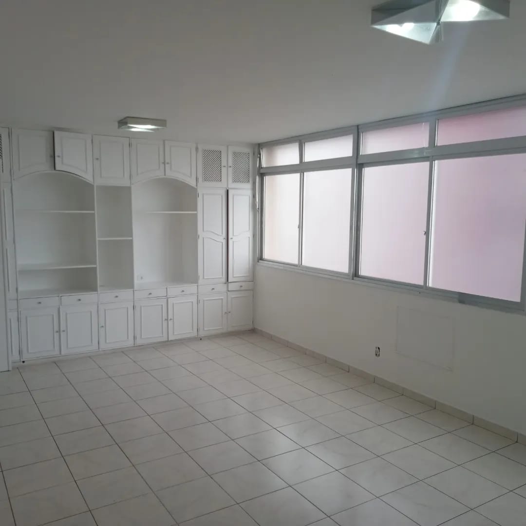 Apartamento à venda e aluguel com 3 quartos, 124m² - Foto 1