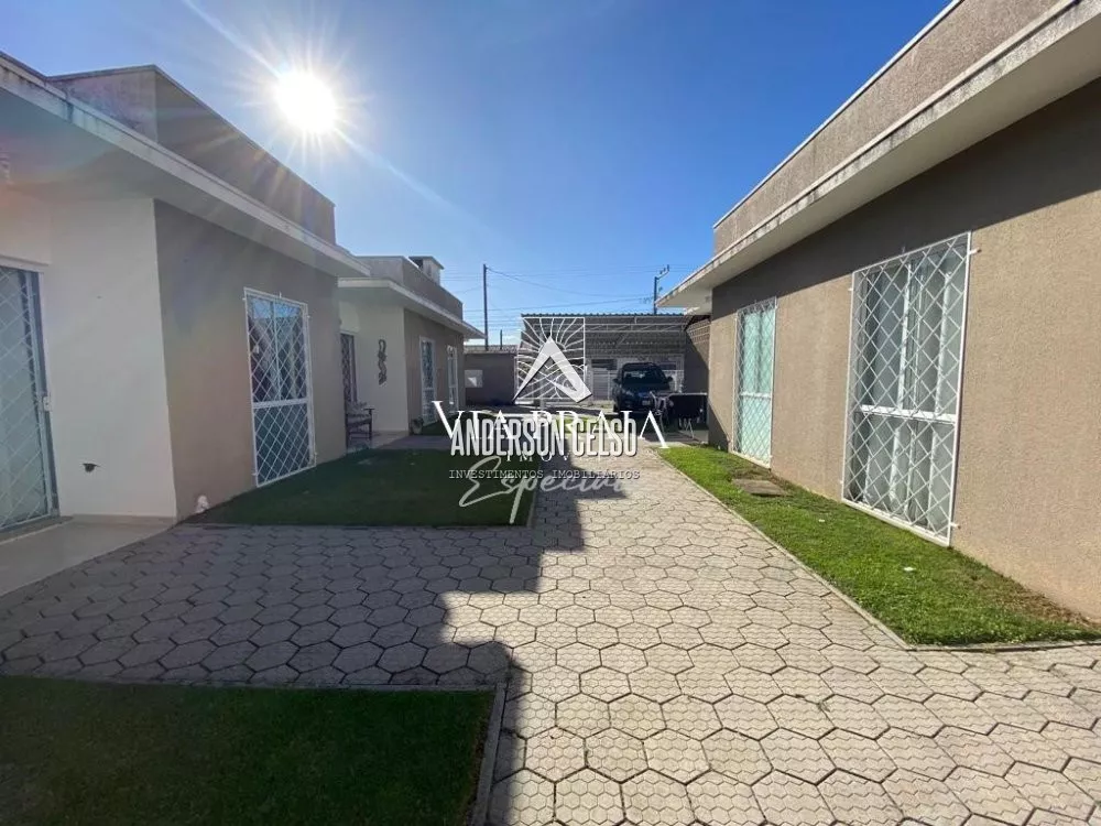 Casa à venda com 2 quartos, 50m² - Foto 1