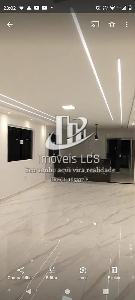 Sobrado, 3 quartos, 240 m² - Foto 1