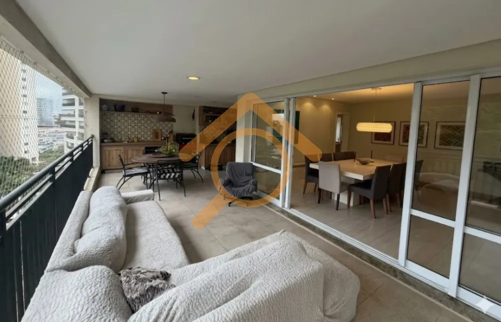 Apartamento, 4 quartos, 223 m² - Foto 1