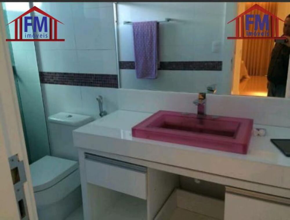 Casa de Condomínio à venda com 3 quartos, 304m² - Foto 1