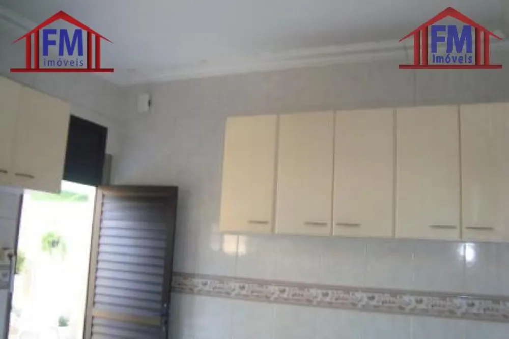 Casa, 4 quartos, 261 m² - Foto 9