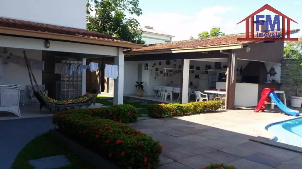 Casa de Condomínio à venda com 3 quartos, 454m² - Foto 7