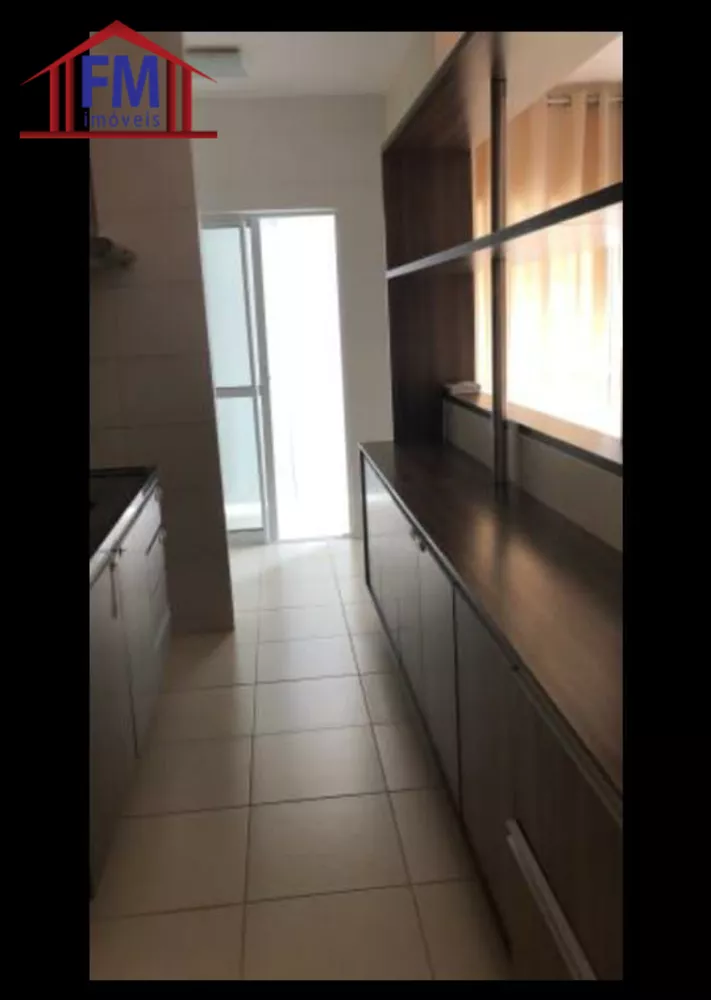 Apartamento à venda com 3 quartos, 86m² - Foto 3