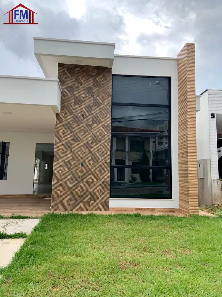 Casa de Condomínio à venda com 4 quartos, 301m² - Foto 1