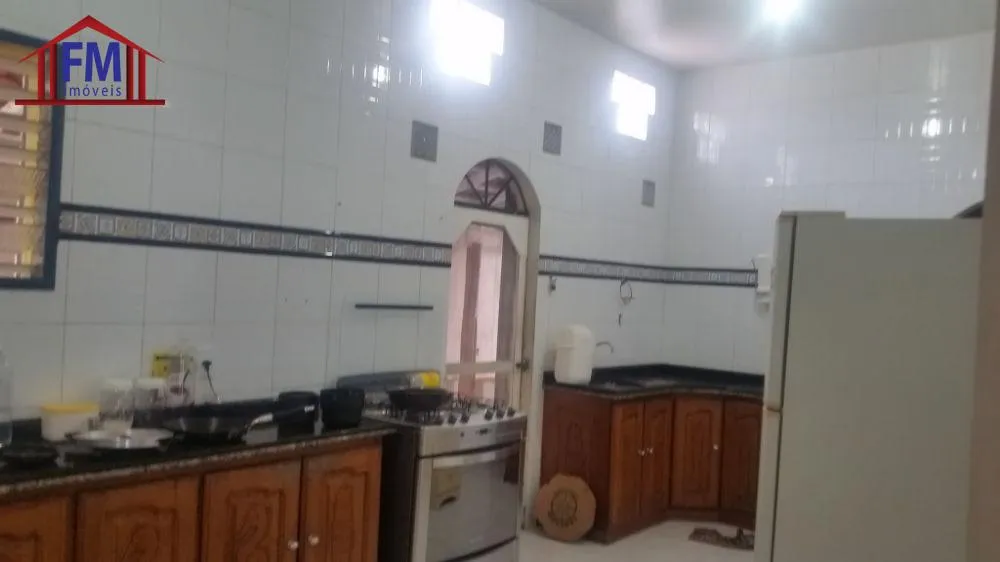 Casa, 4 quartos, 1205 m² - Foto 13