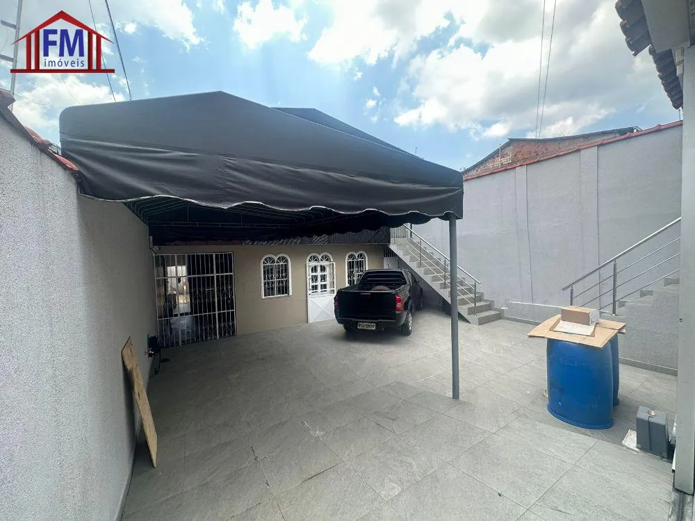 Casa, 4 quartos, 300 m² - Foto 2