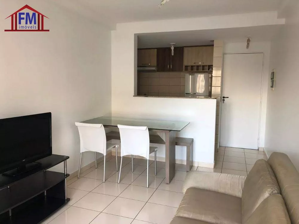 Apartamento à venda com 2 quartos, 65m² - Foto 3