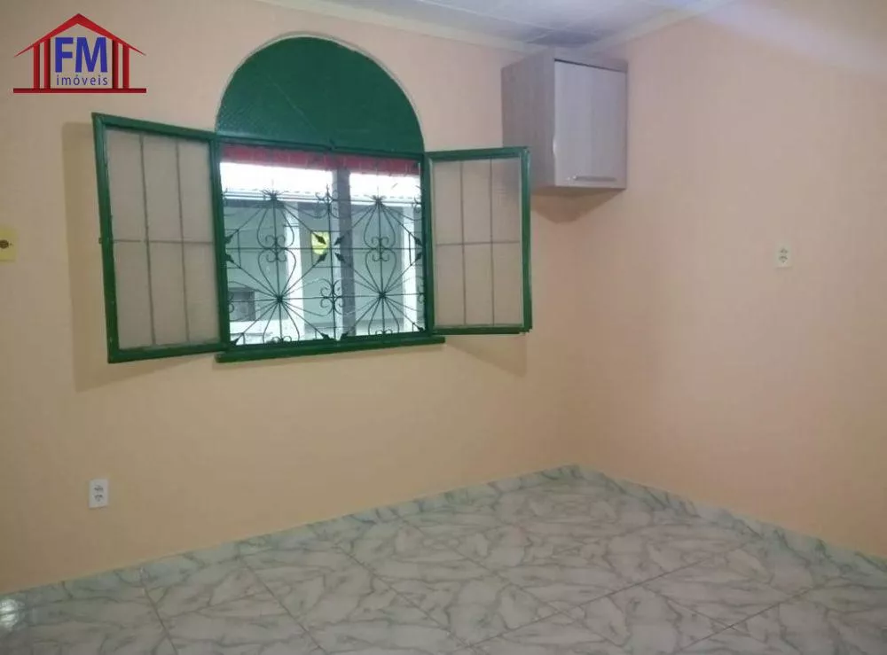 Casa à venda com 3 quartos, 300m² - Foto 9