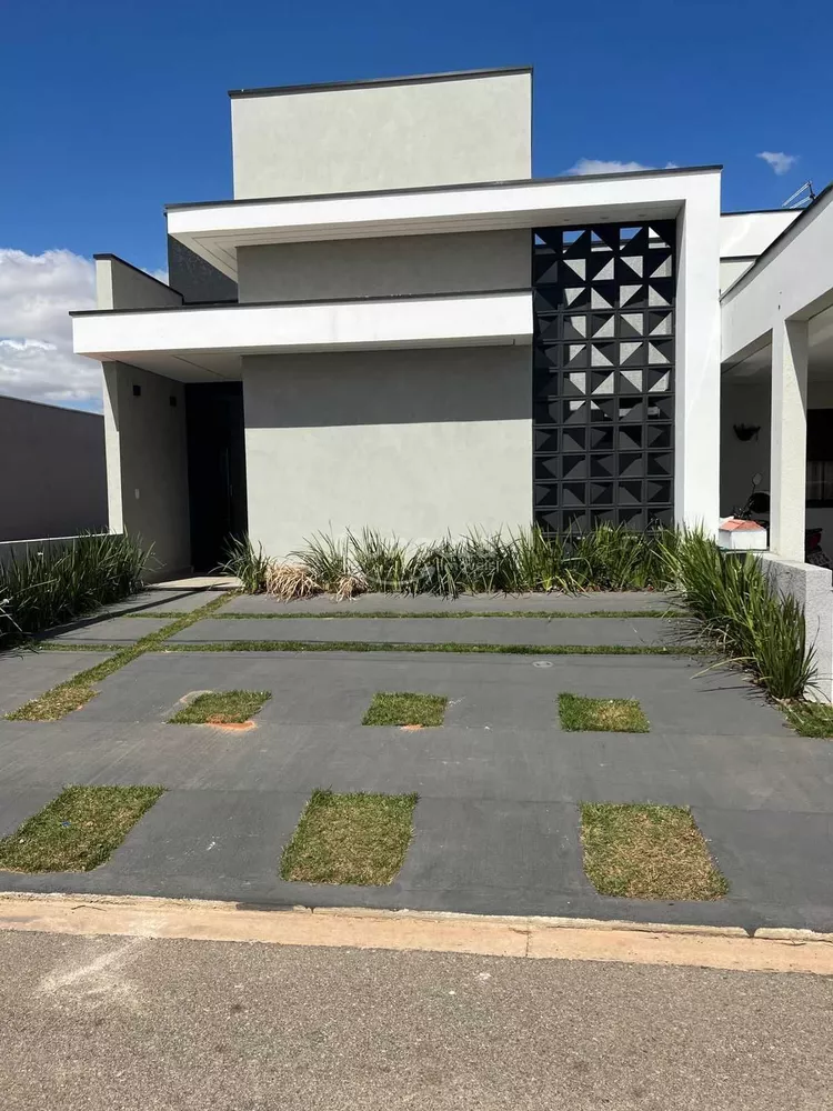 Casa de Condomínio à venda com 3 quartos, 110m² - Foto 1