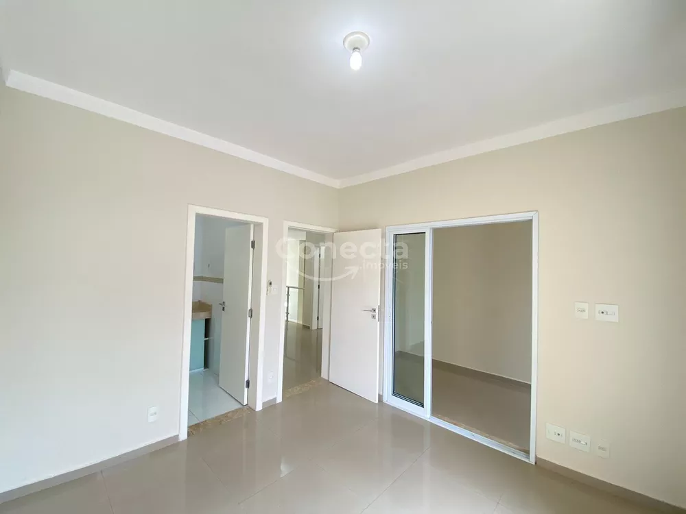 Casa de Condomínio à venda com 3 quartos, 200m² - Foto 8