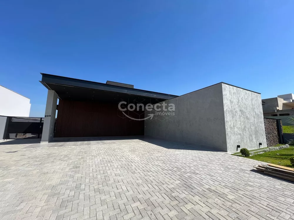 Casa de Condomínio à venda com 4 quartos, 450m² - Foto 1