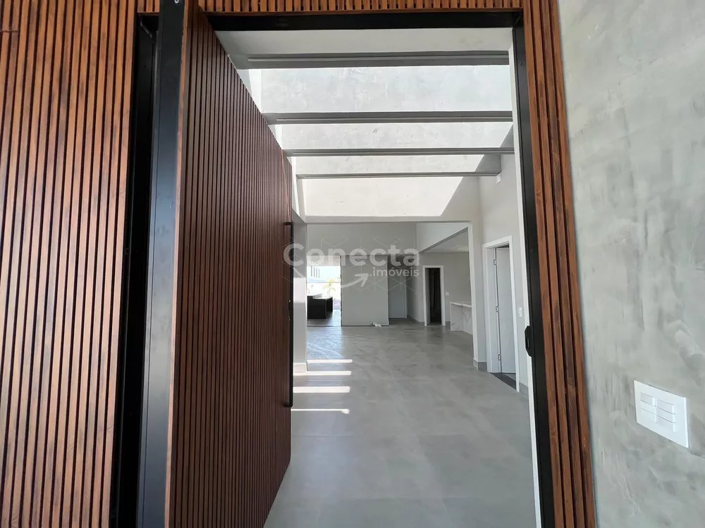 Casa de Condomínio à venda com 4 quartos, 450m² - Foto 3