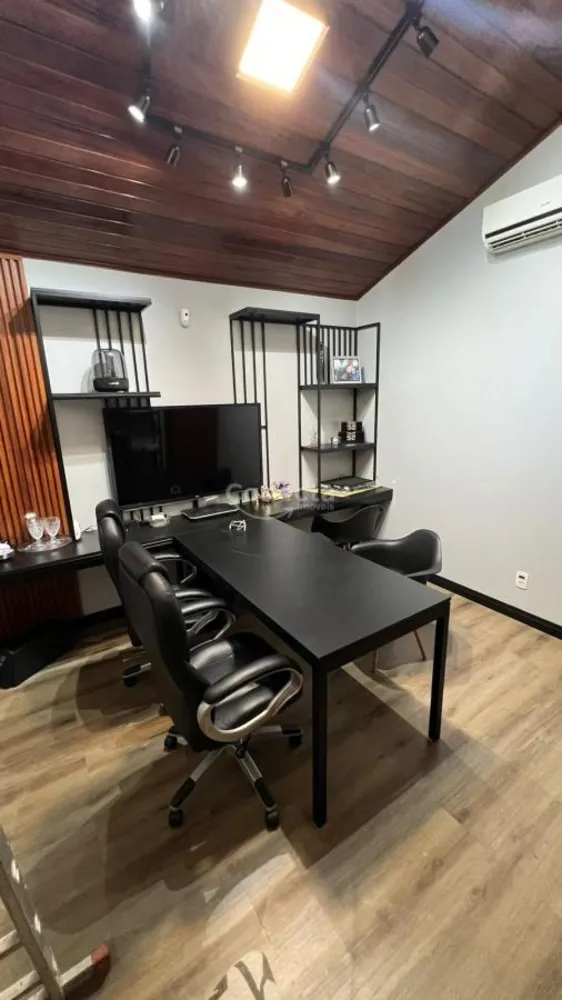 Sobrado, 3 quartos, 380 m² - Foto 2