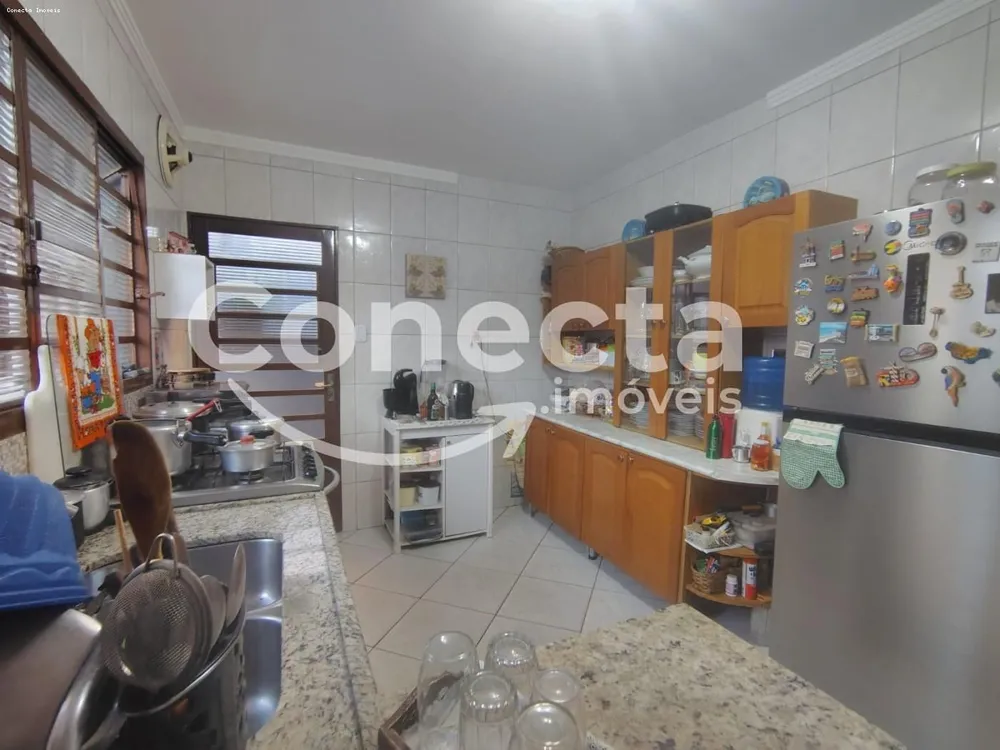 Casa, 2 quartos, 118 m² - Foto 2