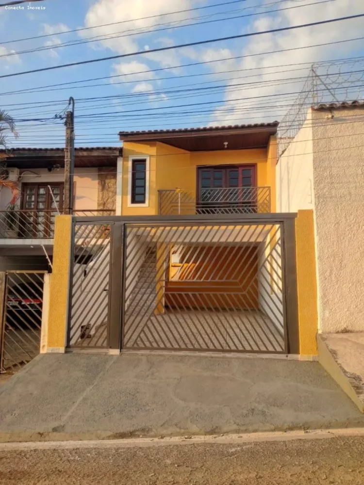 Casa, 3 quartos, 131 m² - Foto 1
