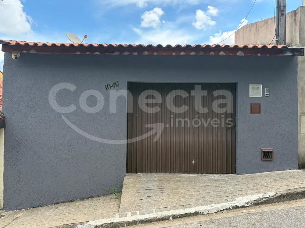 Casa, 3 quartos, 250 m² - Foto 1