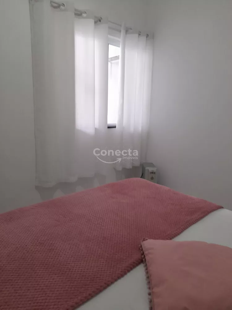 Casa à venda com 2 quartos, 49m² - Foto 6