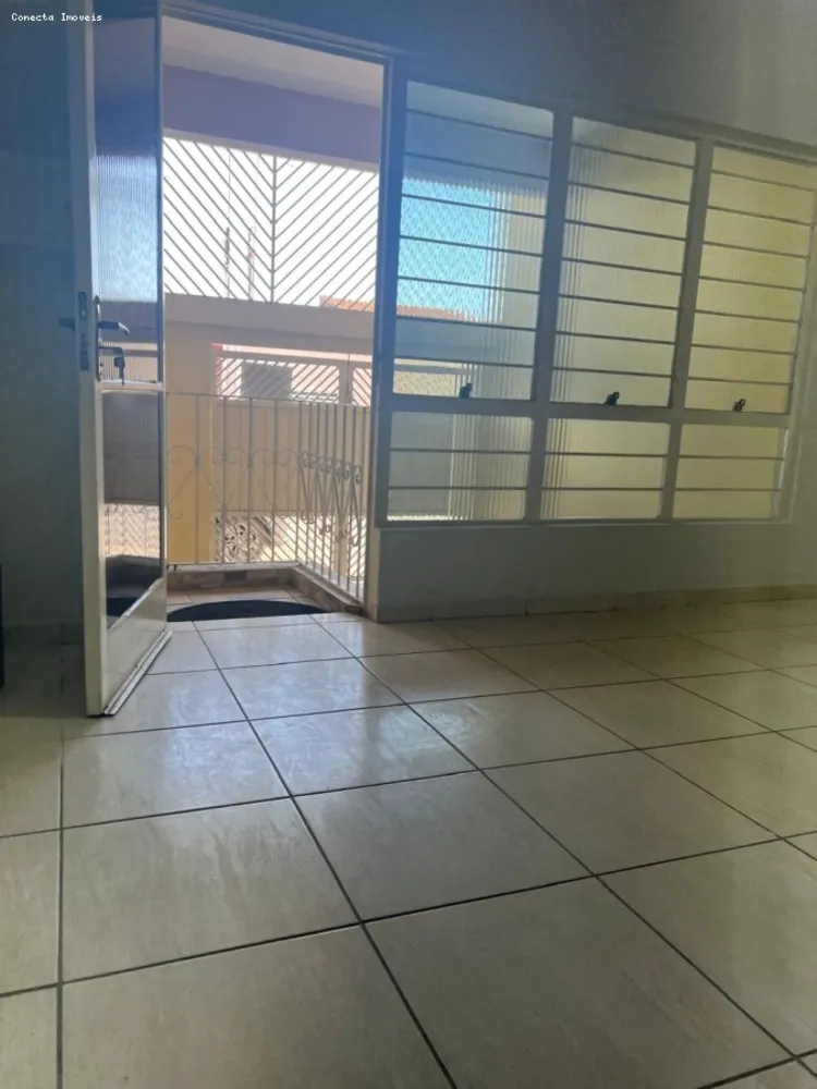 Casa, 3 quartos, 214 m² - Foto 3