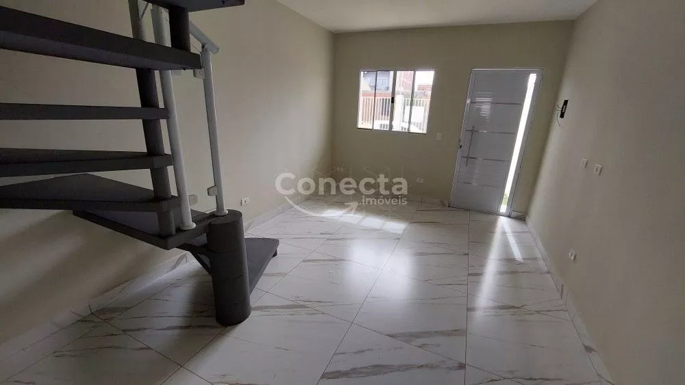 Casa à venda com 2 quartos, 68m² - Foto 3