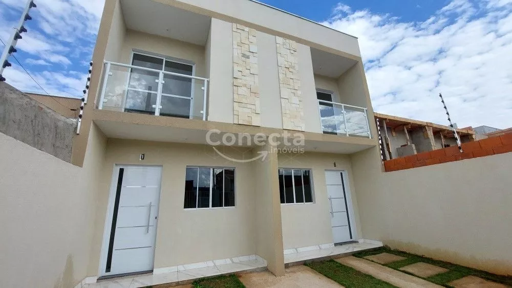 Casa à venda com 2 quartos, 68m² - Foto 1