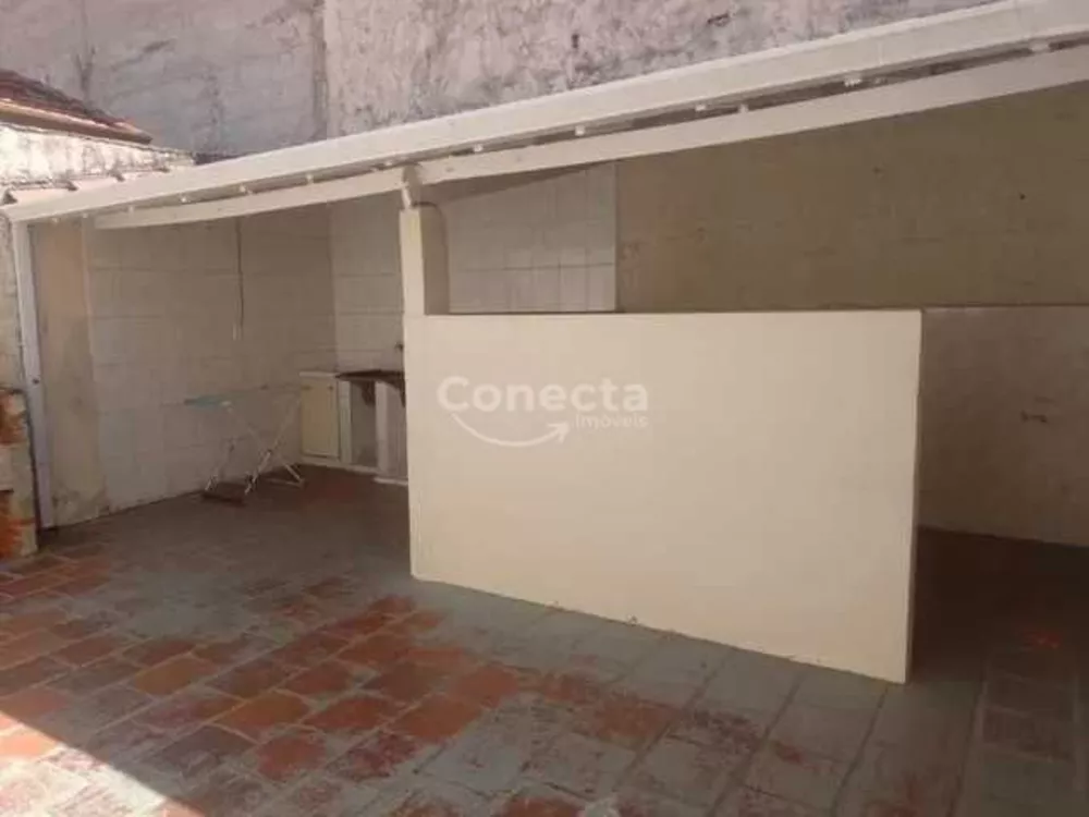 Casa à venda com 2 quartos, 114m² - Foto 4