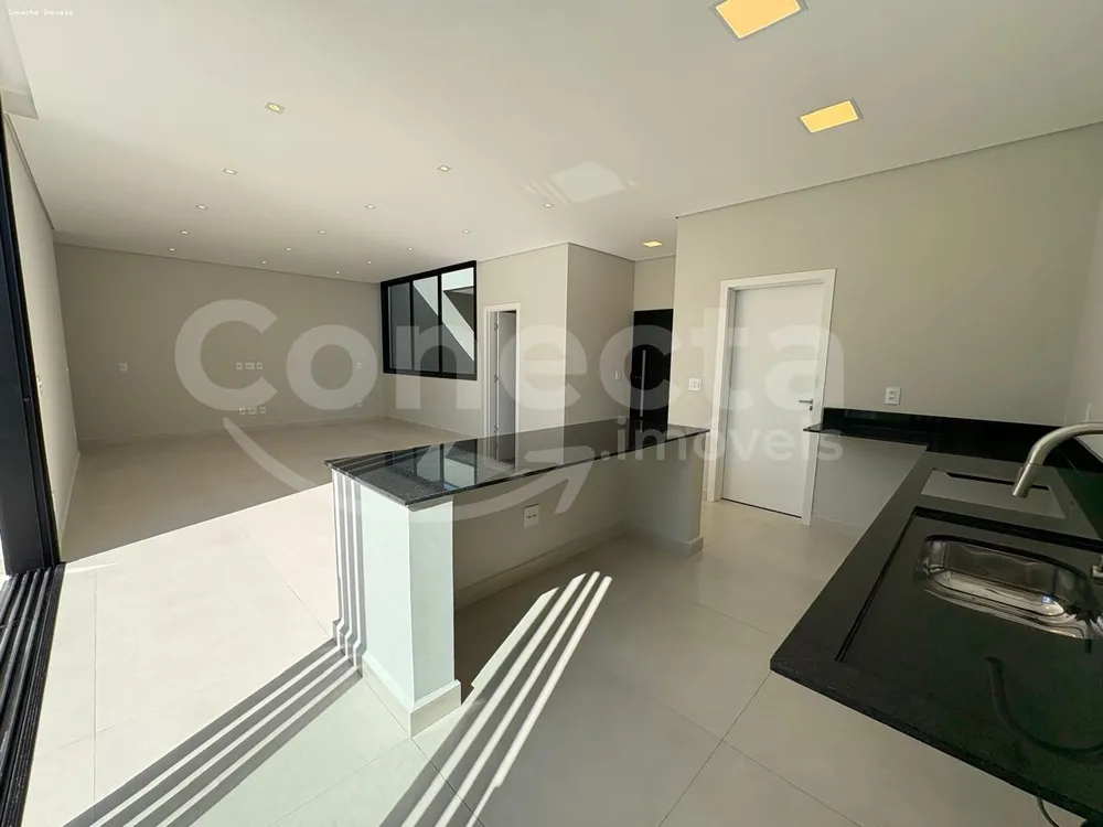 Casa, 4 quartos, 155 m² - Foto 2