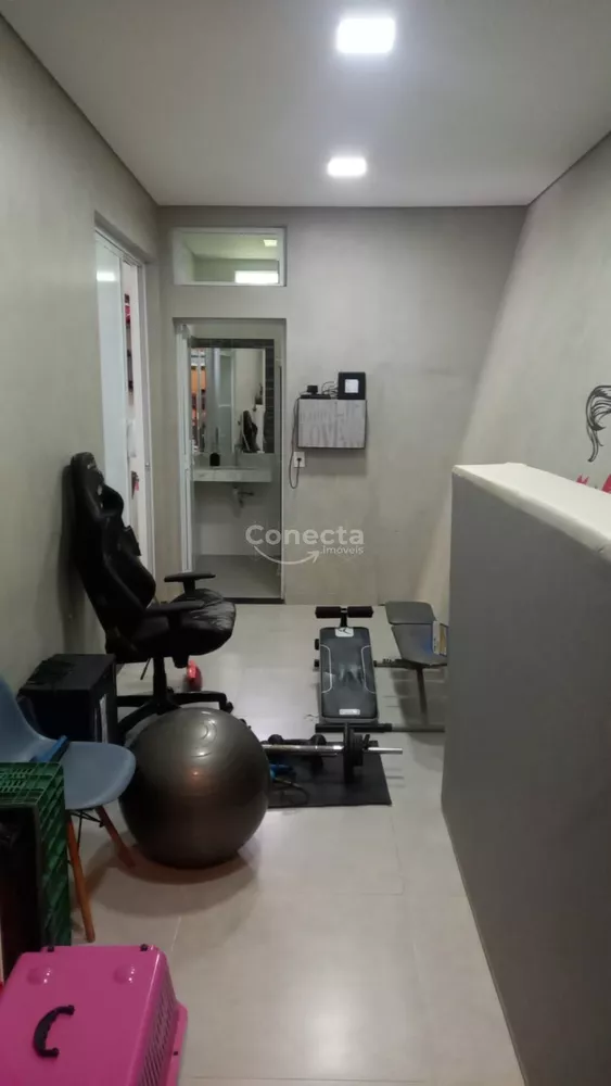 Casa de Condomínio à venda com 3 quartos, 350m² - Foto 2