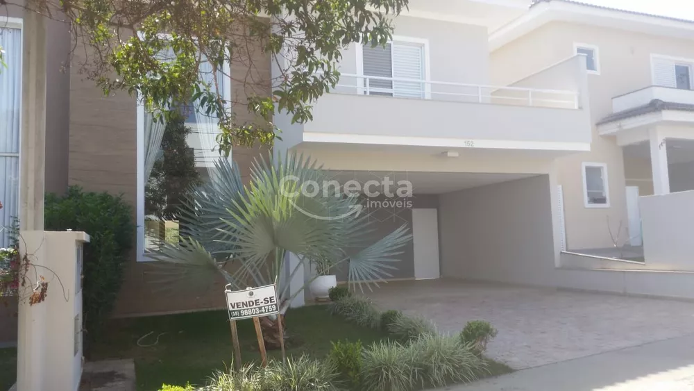 Casa de Condomínio à venda com 3 quartos, 244m² - Foto 1