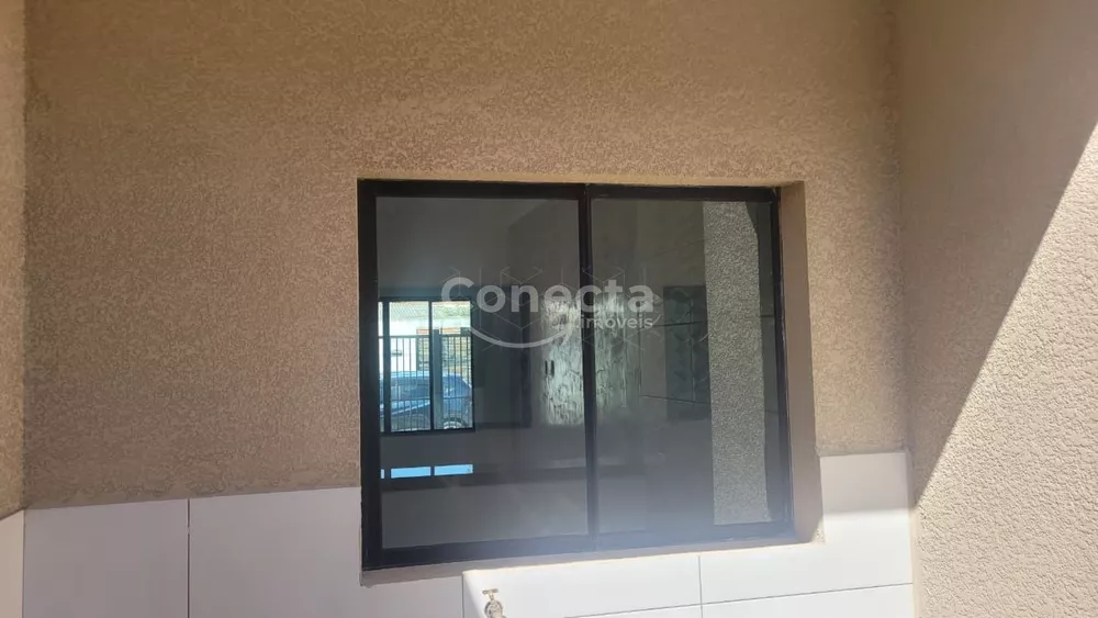 Casa à venda com 2 quartos, 57m² - Foto 4