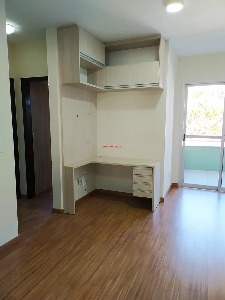 Apartamento à venda com 2 quartos, 68m² - Foto 2