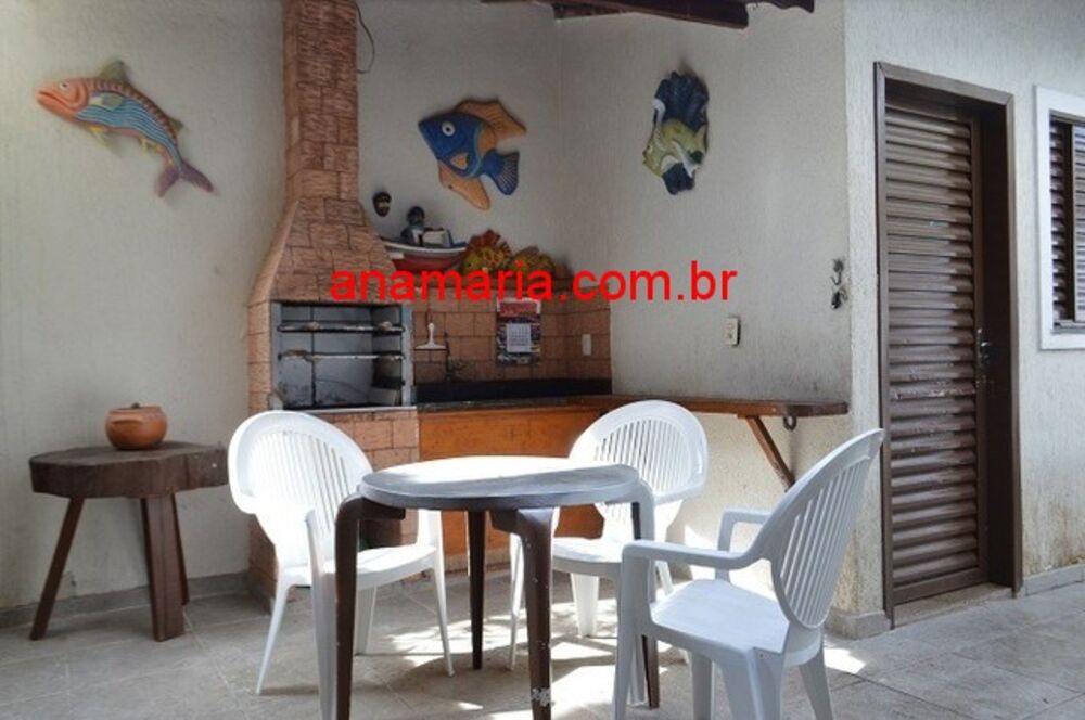 Casa à venda com 3 quartos, 110m² - Foto 3