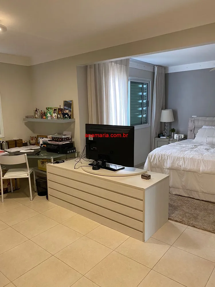 Cobertura, 3 quartos, 270 m² - Foto 11